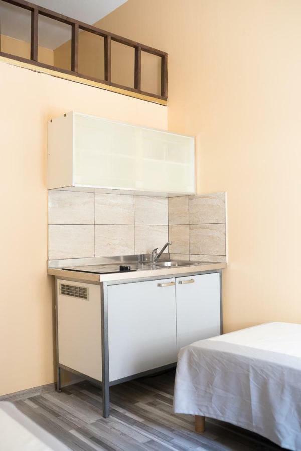 Pension 11 Apartments By Lorenc Berlin Luaran gambar