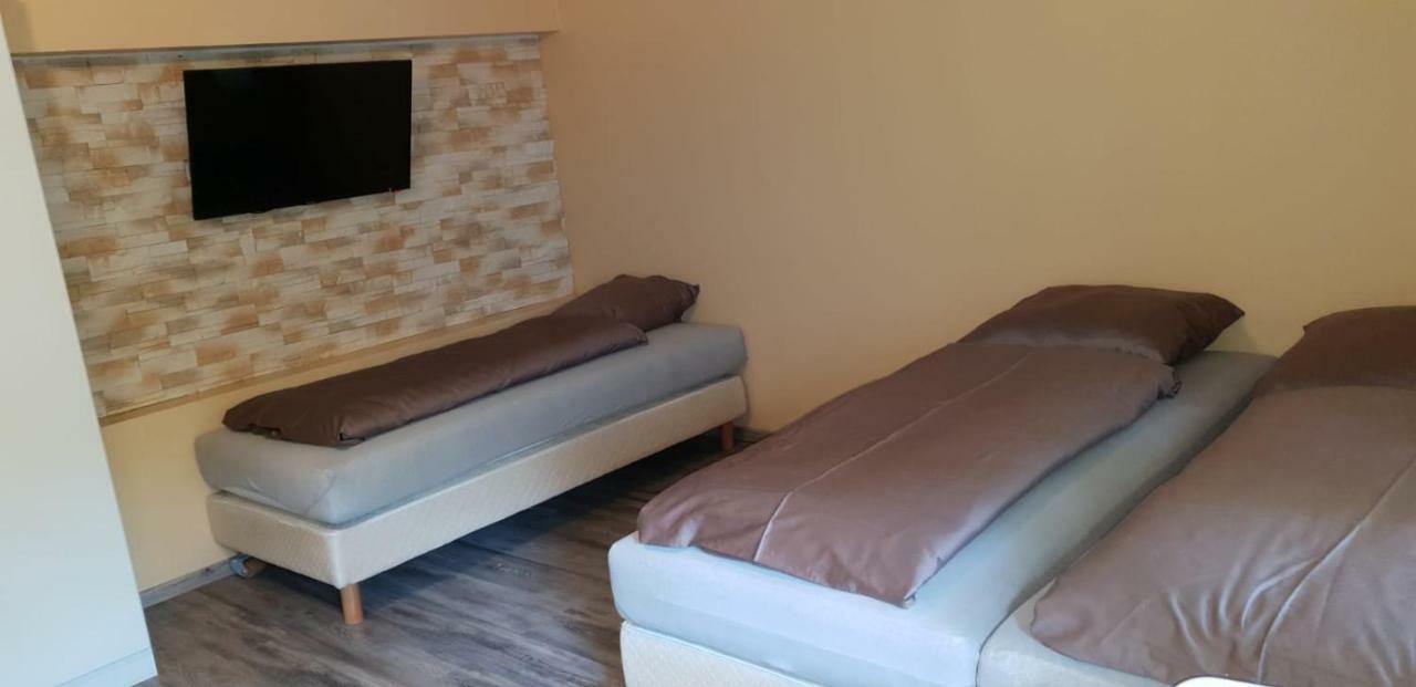Pension 11 Apartments By Lorenc Berlin Luaran gambar