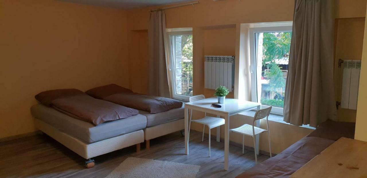 Pension 11 Apartments By Lorenc Berlin Luaran gambar