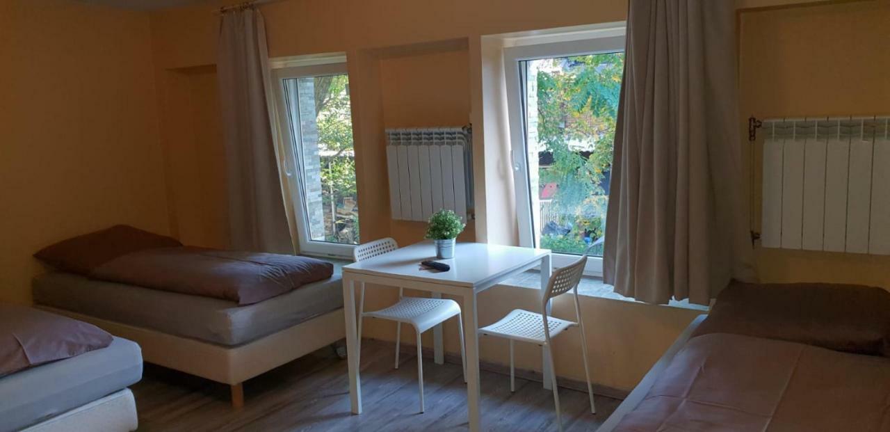 Pension 11 Apartments By Lorenc Berlin Luaran gambar